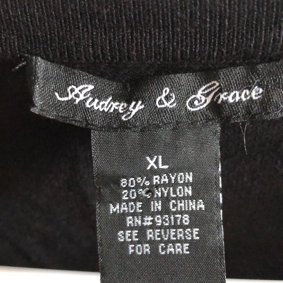 Audrey & Grace vintage elbow sleeve cardigan. With pearl buttons XL - Picture 2 of 5